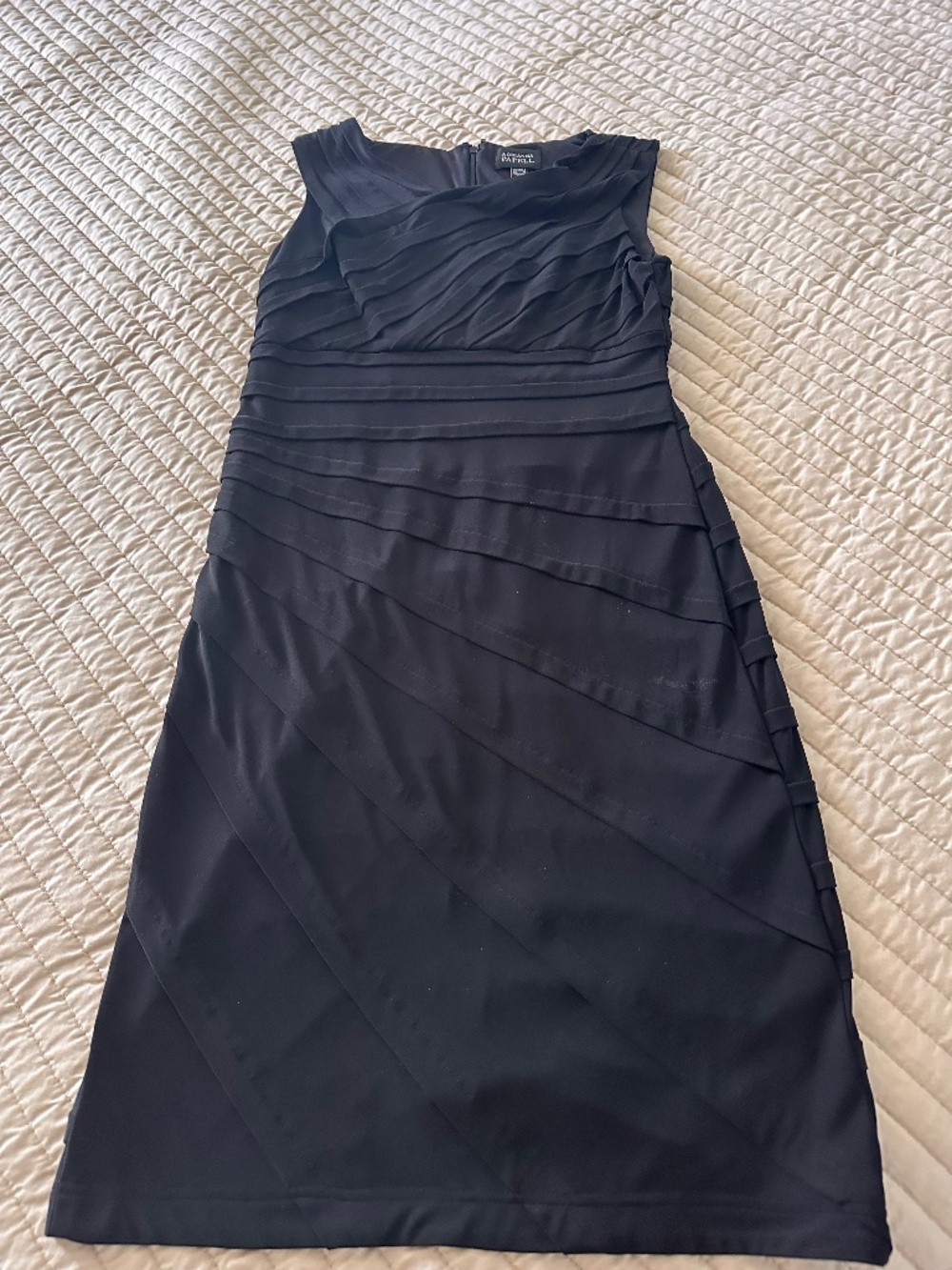 Adrianna Papell Black Dress Size 8